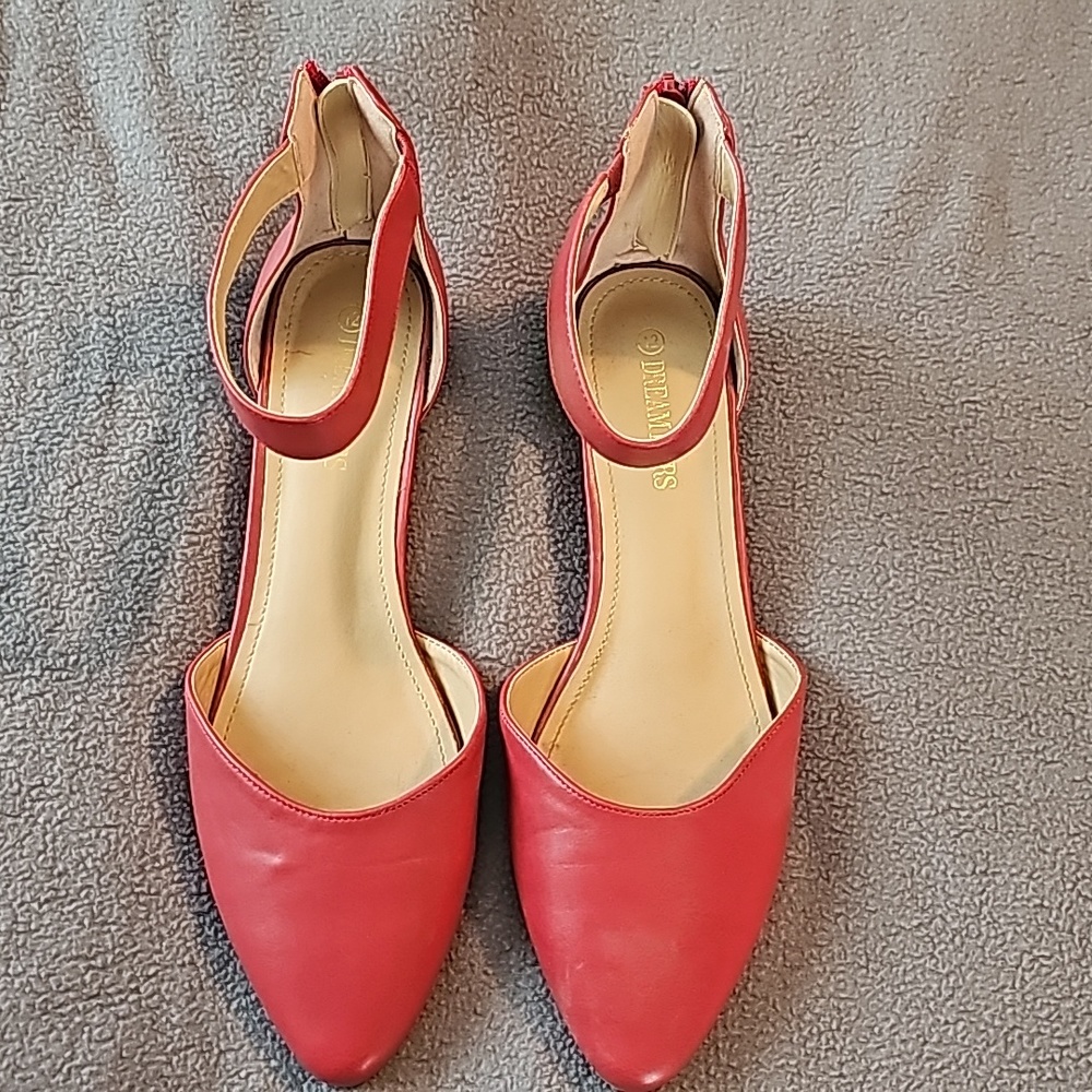 Womens size 12 red dress shoes